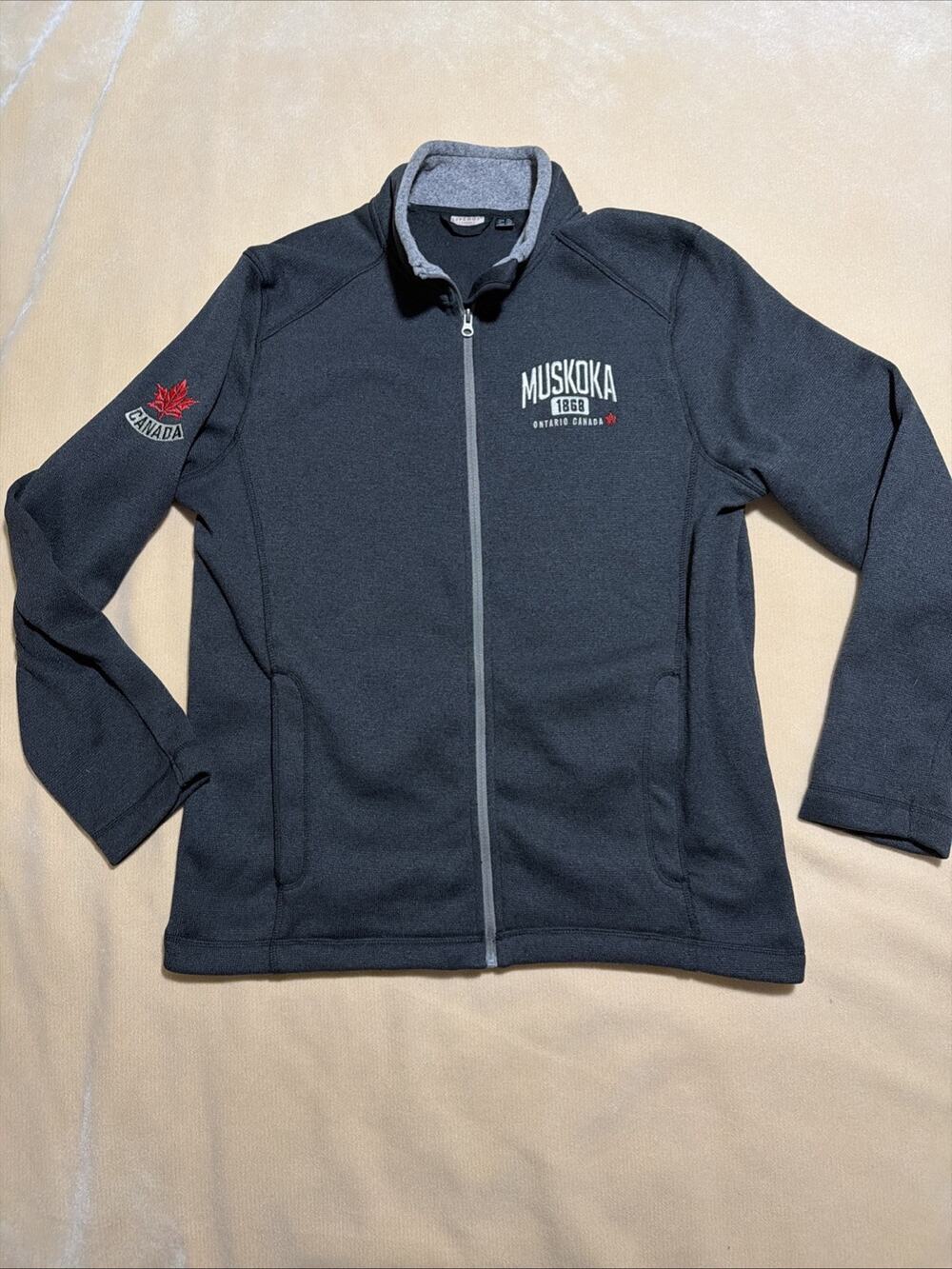MUSKOKA Soft Knit Black Full Zip Sweater Jacket Canada Ontario Size Large